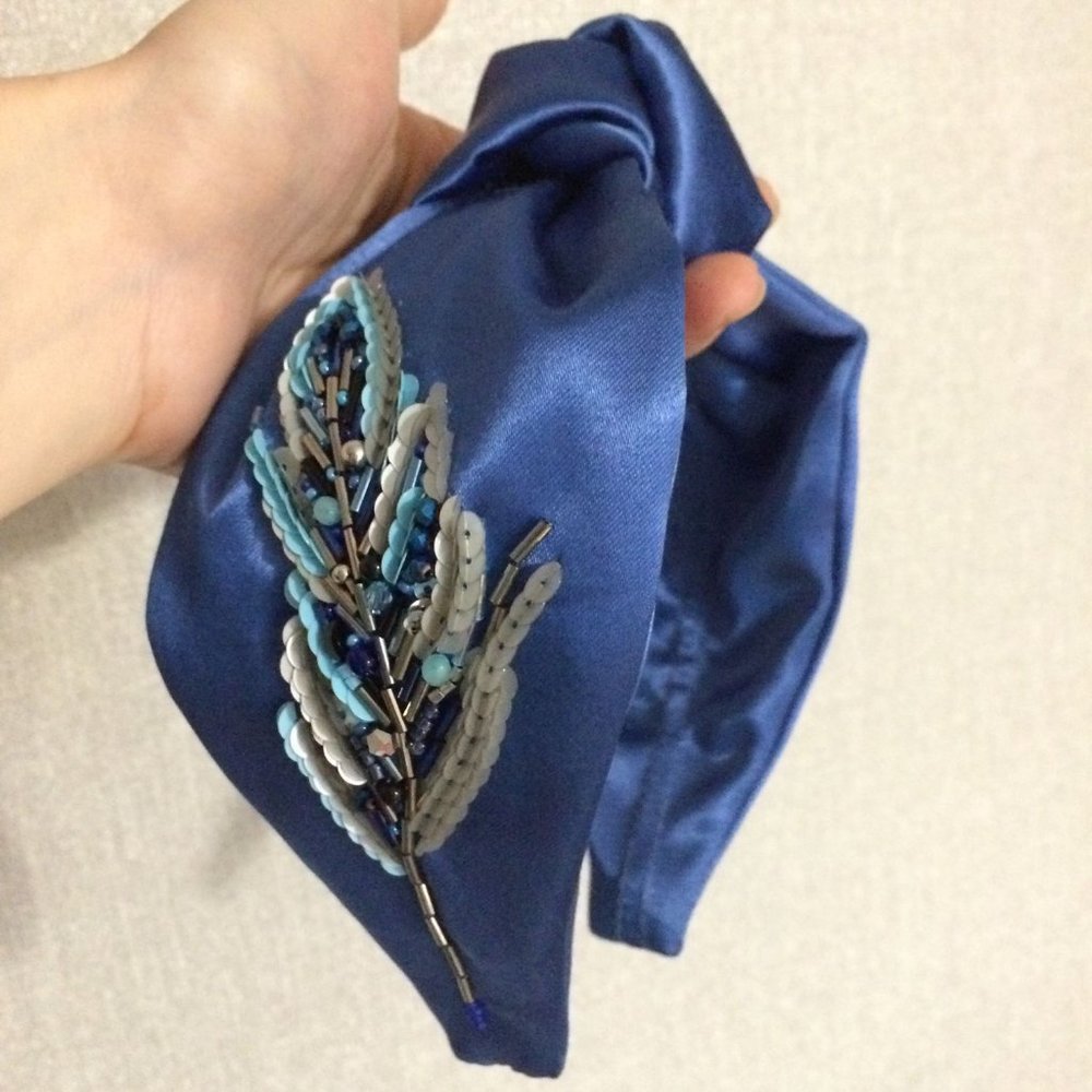 Blue Feather Beaded Embroidery headband Knot Hair Bangle Band Hoop Wreath